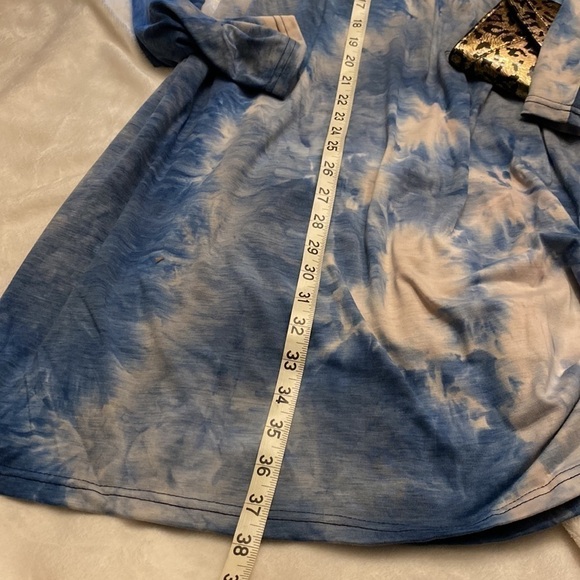 𝅺BEAUTIFUL Blue Tie Dye Dress.   🎉HP 7/11🎉 - Picture 10 of 12